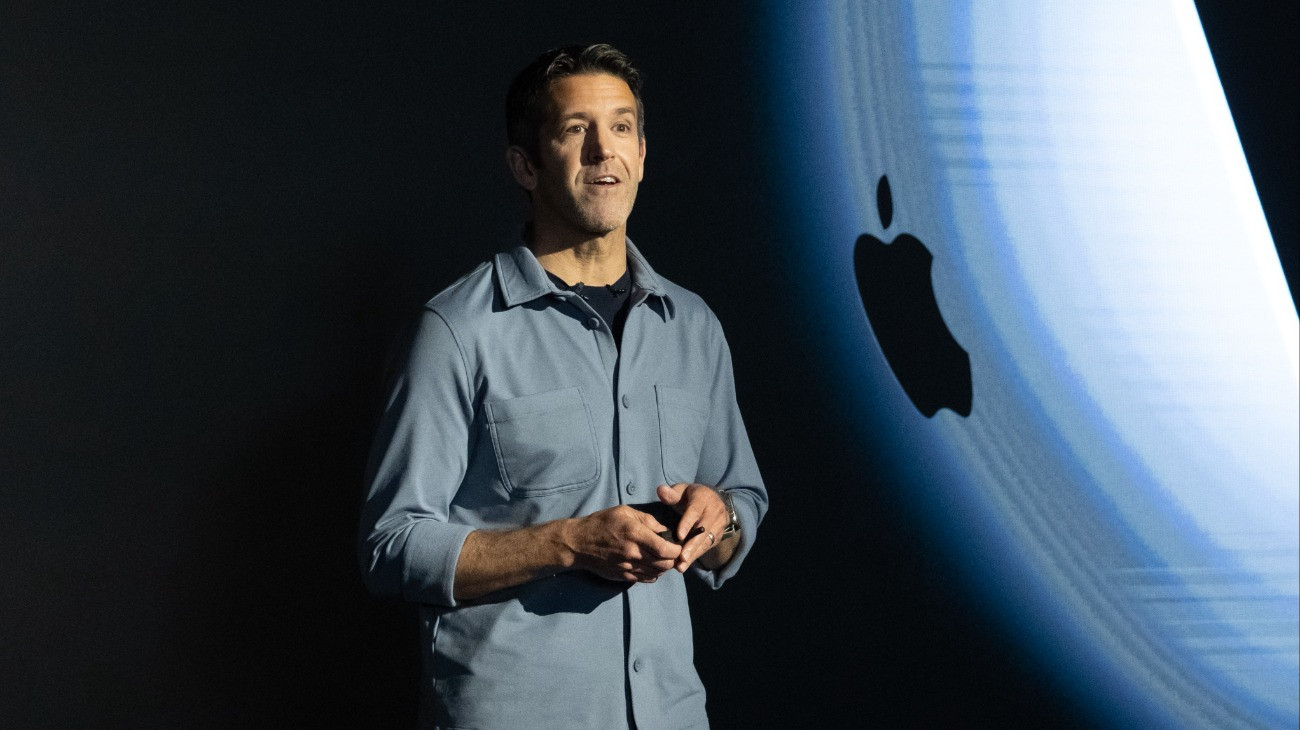 Az új főnöknek is létre kell hoznia az „Apple-élményt”