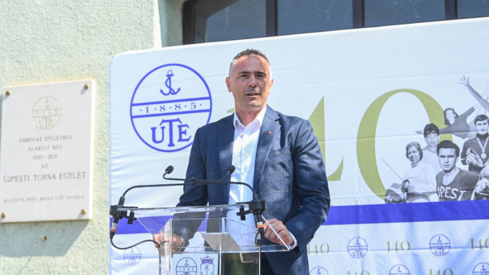 Újabb embert veszít a DK, elválnak útjaik Trippon Norberttel