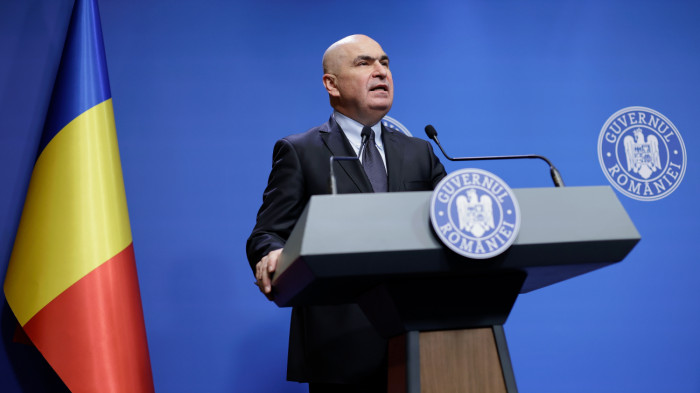 Szakértő a román kormányválságról: róka fogta csuka helyzet, fogy a levegő a miniszterelnök körül