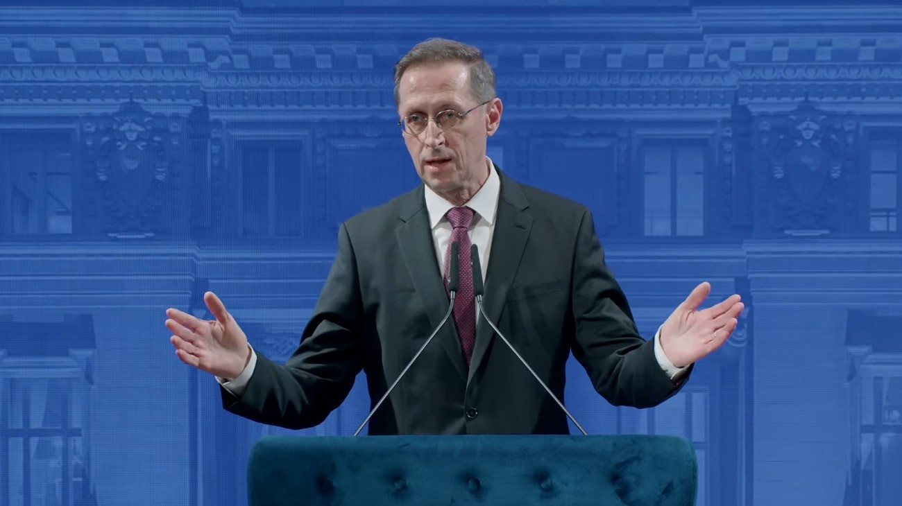 Varga Mihály az euróbevezetésről: készült ma egy tájékoztató anyag, eljuttatjuk a kormány illetékeseinek