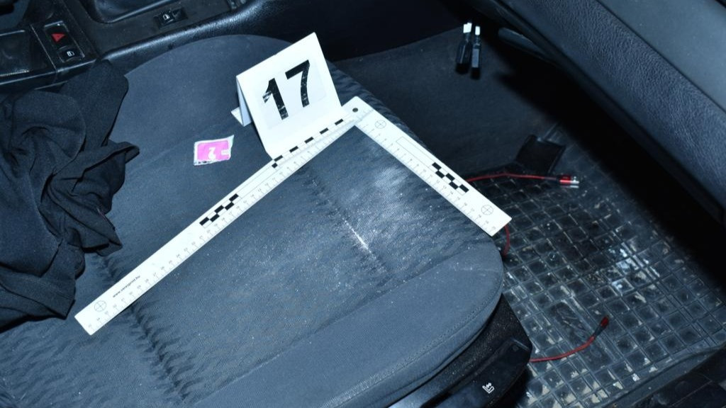 Veszélyben voltak a rendőrök, lövések is dördültek Szegeden