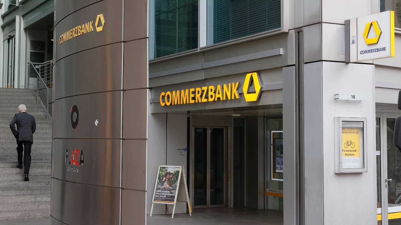 Újabb többezres leépítést jelentett be a német nagybank