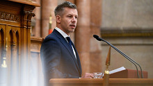 Magyar Péter: „hazahozzuk, hazahoztuk a magyar emberek pénzét”