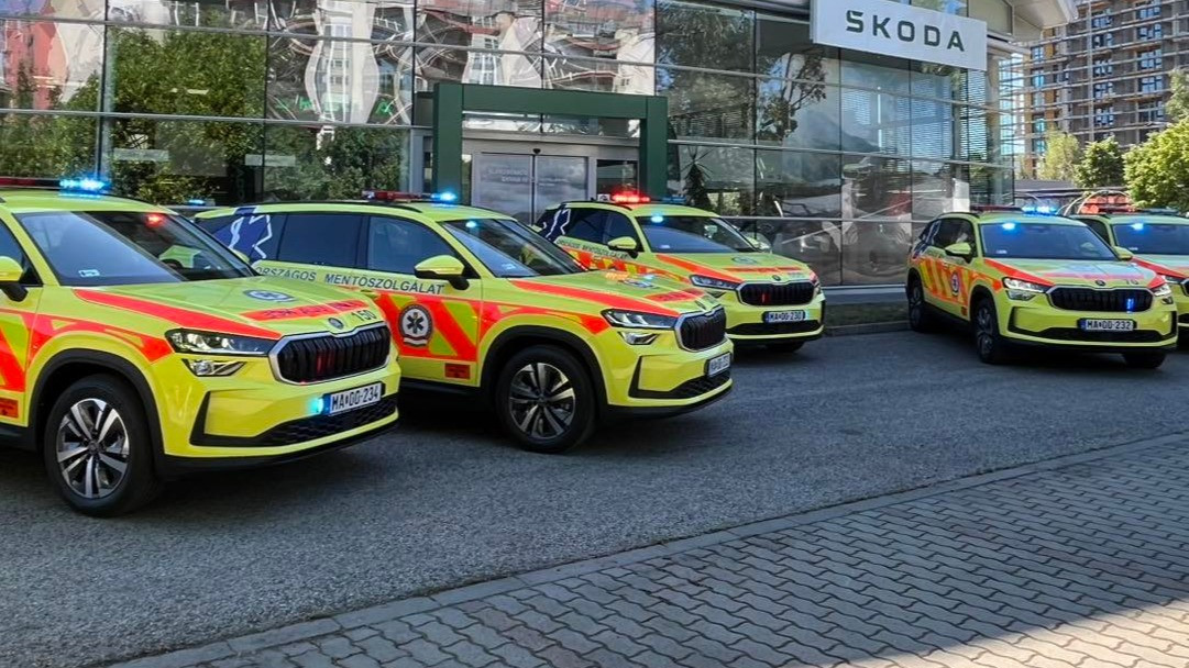 Biztonságosabban közlekednek majd az új Skodák, a belső terük pedig eredményesebb munkavégzést szolgál majd. Hamarosan átalakul a teljes mentőszolgálat, erre Hegedűs Zsolt, az új miniszter tett ígéretet még parlamenti meghallgatásán.