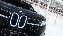 Nagy a baj a debreceni BMW-vel, visszahívják az új iX3-asokat