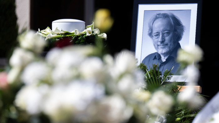 Elbúcsúztatták Sebő Ferencet, a táncházmozgalom atyját