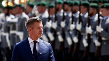 Magyar Péter ismét kedvenc hobbijának hódolt: történelmi idegenvezetés Berlinben