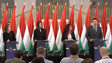 Vitézy Dávid a kormányzati tájékoztatón: le is kell hívnunk és el is kell számolnunk az uniós pénzt augusztus végéig