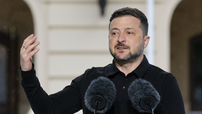 „Távolítsák el, vagy mi fogjuk” – Volodimir Zelenszkij keményen megfenyegette Fehéroroszországot
