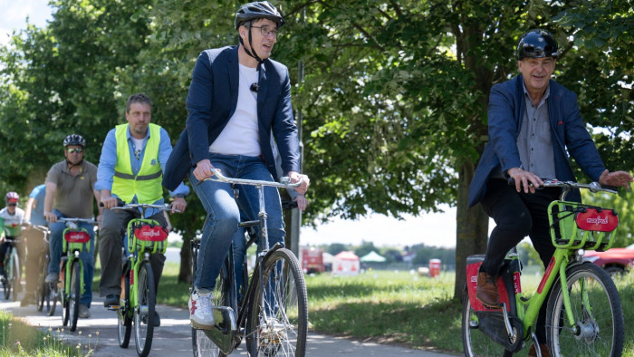 Ajándékbringázás jön Budapesten