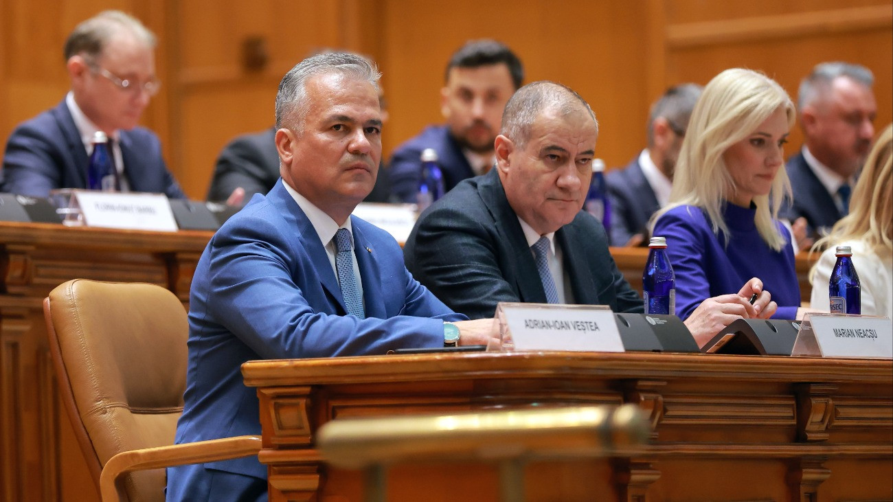 Megmakacsolta magát a szélsőjobb, elutasításra talált a kormányalakítási javaslat Romániában