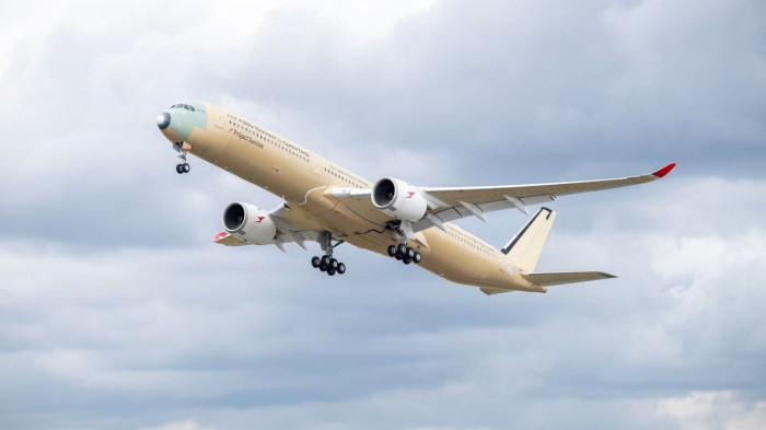 Közel egy napig nem száll le – elindult a Qantas új óriásgépe