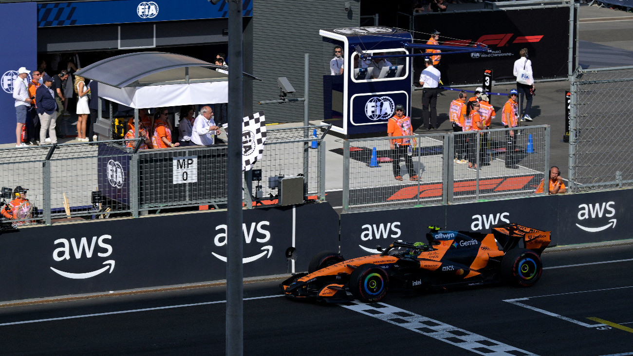 Lando Norris nyerte a Hungaroringen a Forma–1-es Magyar Nagydíjat