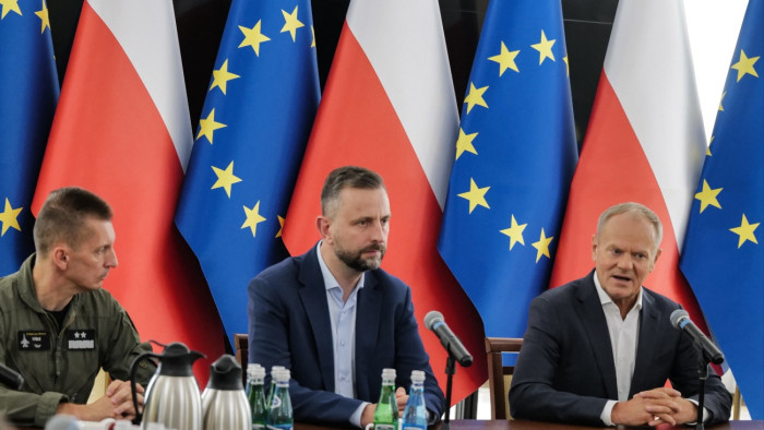 A lengyelek szerint „sok robbanóanyagot” tartalmazott a becsapódott robotrepülő
