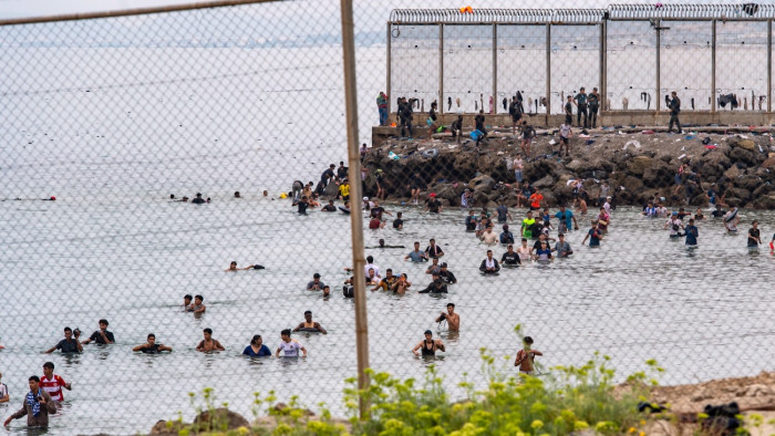 Rámehet a foci-vb a migránsrohamra?