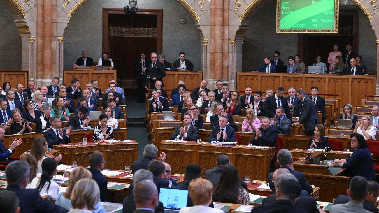 Jövő kedden új köztársasági elnököt választhat az Országgyűlés
