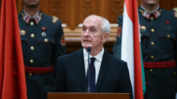 Baka András államfő beszélt a parlamentben megválasztása után
