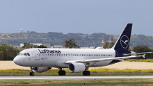 Több órát repült a Budapestről felszálló Lufthansa-gép a magyar légtérben, majd visszatért Ferihegyre