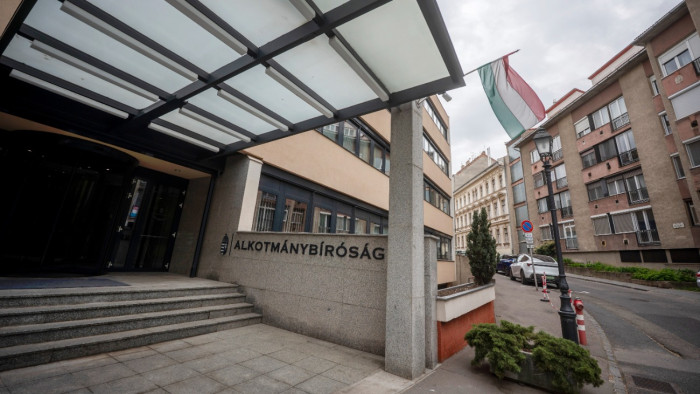 Hétfőn dönthet az Alkotmánybíróság Sulyok Tamás elmozdítási ügyében