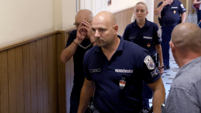 Letartóztatta a bíróság a lengyel busz vezetőjét