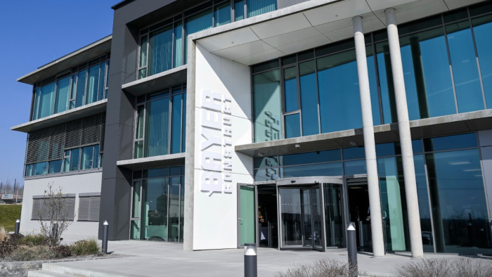 Csődeljárást kezdeményezett maga ellen a Bayer Construct