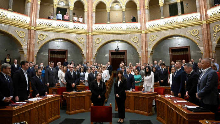 A Fidesz besúgóhálózattól tart, az Alkotmánybírósághoz fordulnak