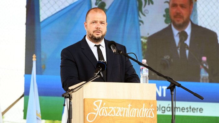 Meglepő bejelentést tett Jászszentandrás polgármestere