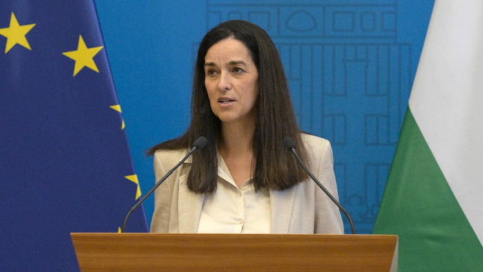 Fontos hírt közölt Orbán Anita külügyminiszter