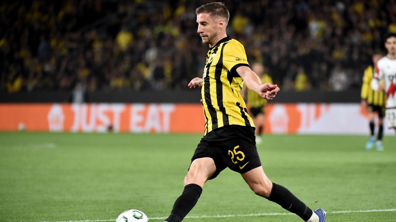 Élőben: két magyar az AEK-ben, megkezdődött a Bajnokok Ligája új idénye
