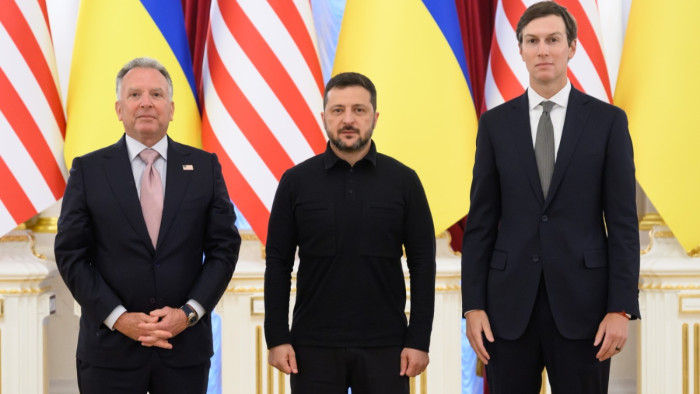 Trump szerint Putyin és Zelenszkij „belefáradt a háborúzásba”