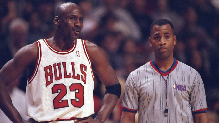 Irtózatos összegért kelt el Michael Jordan egyik „utolsó táncos” meze