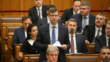 A Fidesz az Alkotmánybíróságnál támadja az NVVH-t