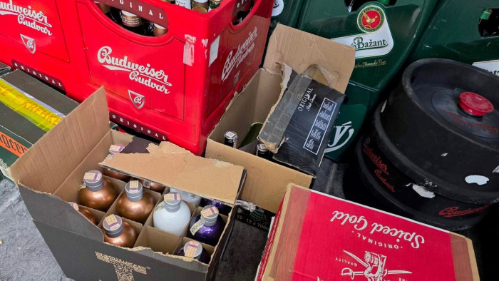 „Saját fogyasztásra” 1200 liter sörrel és 40 liter töménnyel bukott le