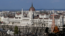 Benyújtotta a kormány a 2027-es költségvetést